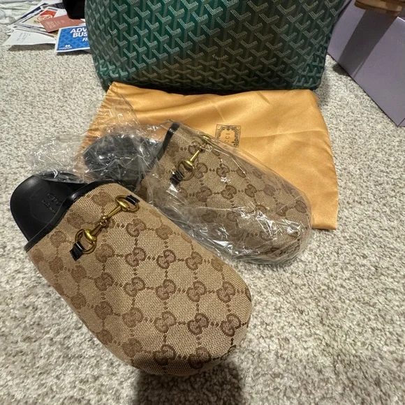 Gucci Brown Monogram Mules - Picture 5 of 7